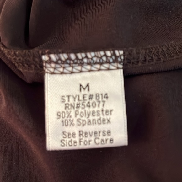 CAbi brown yoga athleisure crop pants - Picture 4 of 4